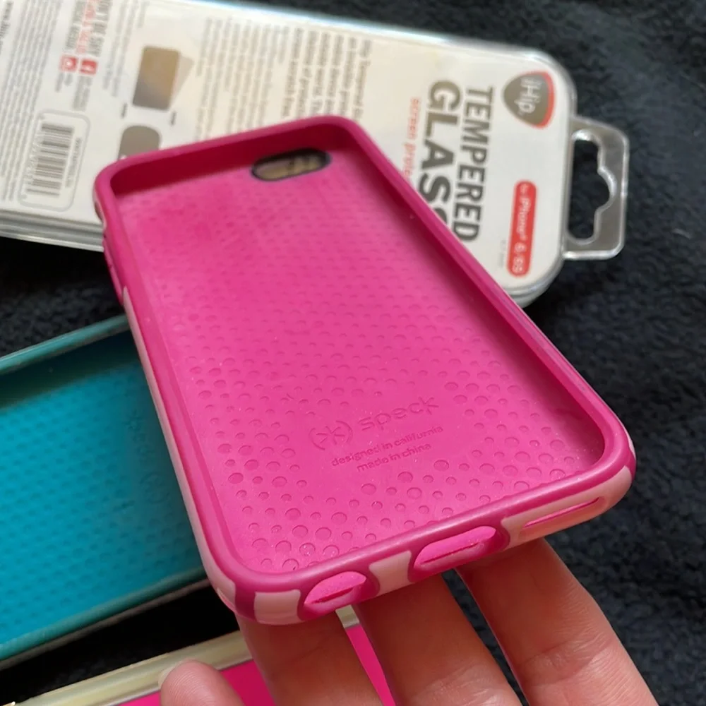 iPhone 6 (2) Cases & Screen Protector, Speck